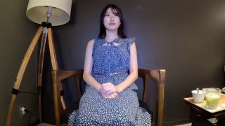 东北口音女主播大热天中午与粉丝小树林野战放尿